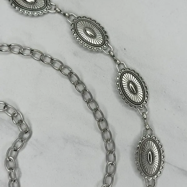 Western Concho Silver Chain Belt One Size (OS) ✨ - Image 5