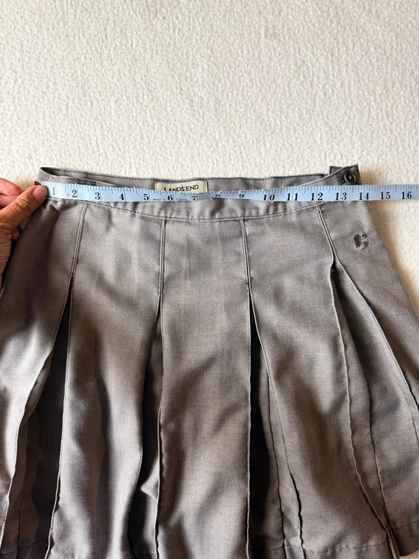 Lands End pleated school skirt/ preppy / academia - Size 4 - Image 5
