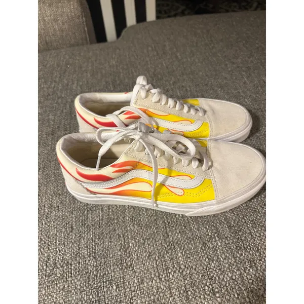 Vans Old Skool Flame Custom Shoes Unisex Cream Yellow Red Fire Size 6.5‎ EUC - Image 3