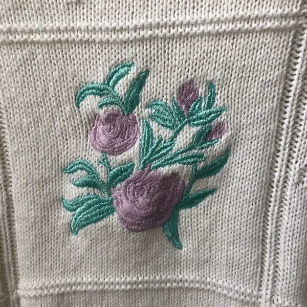 Vintage Embroidered Patchwork Cotton Sweater M White Size M - Image 4
