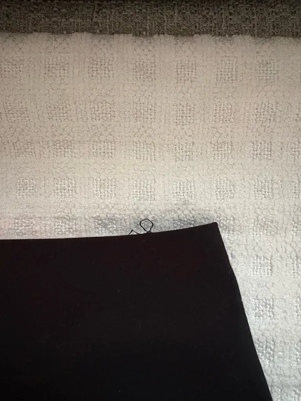 Express Pencil Skirt Black - Image 4