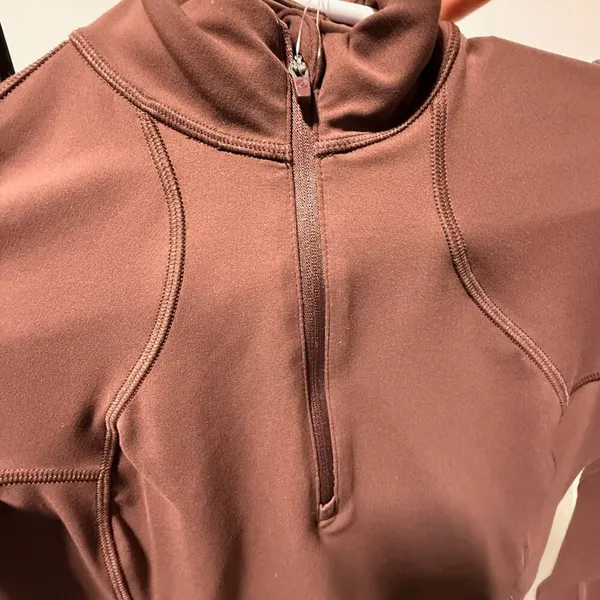 NWT CRZ Yoga brown cropped form fitting athletic jacket size 00 - Image 6