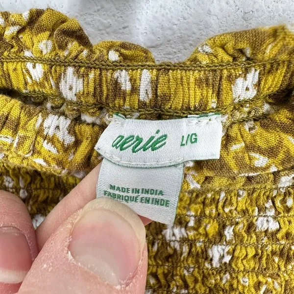 Aerie Smocked Waist Floral Flowy Shorts Women's Size L Mustard Yellow White Boho - Image 4