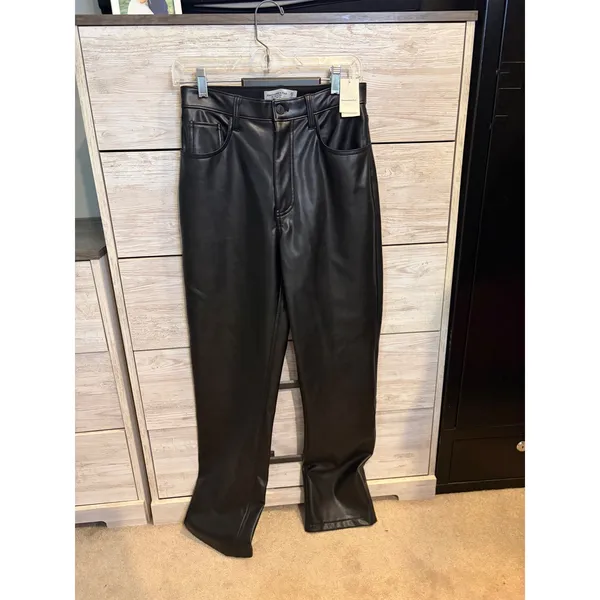 Abercrombie & Fitch 90s Straight Ultra High Rise Vegan Leather Pants Black 27 - Image 3
