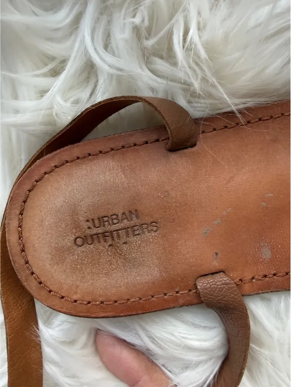 Urban Outfitters Brown Leather Strappy Sandals Size 7 - Image 4