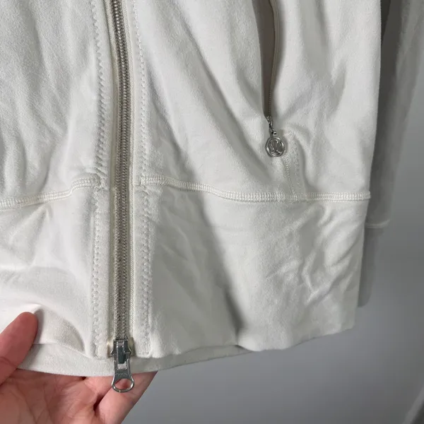 Lululemon Daily Yoga JacketPolar Cream Full Zip Luon Thumbholes‎ Athletic Gym 4 - Image 4