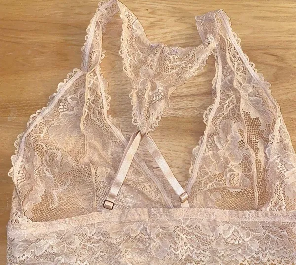 Savage X FENTY unlined plunge lace floral Racerback bralette beige size large - Image 8