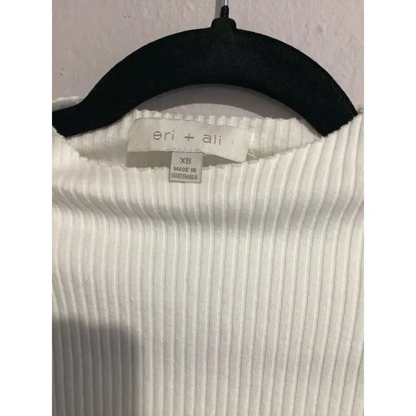 Eri + Ali White Sleeveless Mock Neck Ribbed Top XS - Image 2