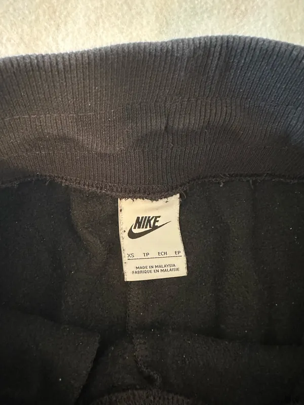 Nike Sweatpants - Image 3