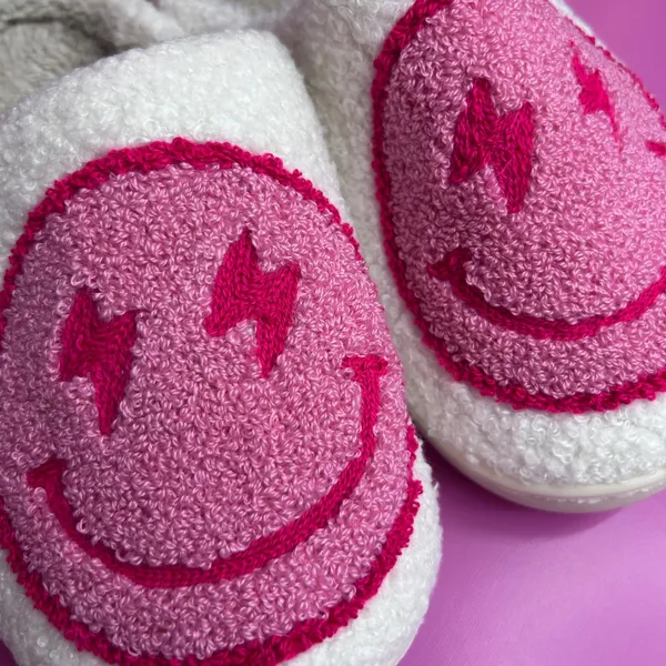 Pink Smiley Face Lightning Bolt Eyes Womens 6.5-7.5‎ / 37-38 Slippers Slides NEW - Image 5