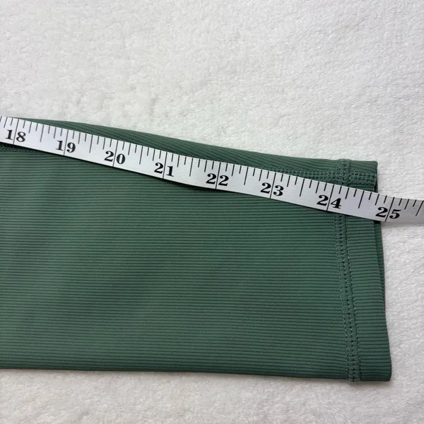 Willow Women's Athletic Olive-‎ Green Leggings size S - Image 11