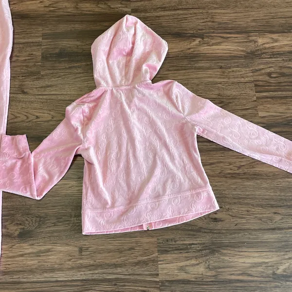 Juicy Couture Logo Embossed Pink Velour Tracksuit with Hoodie Top Small Bottom M - Image 13