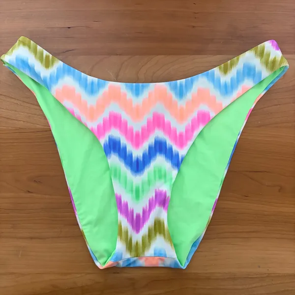 Hurley Chevron Ikat Bikini Set Multicolor Triangle Top S High Cut Bottoms M - Image 5
