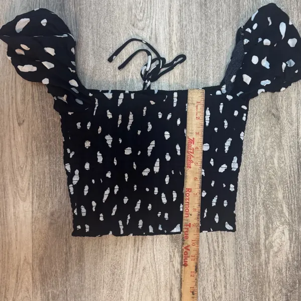 Wilfred Navy and‎ White Smocked Top Size Medium - Image 7