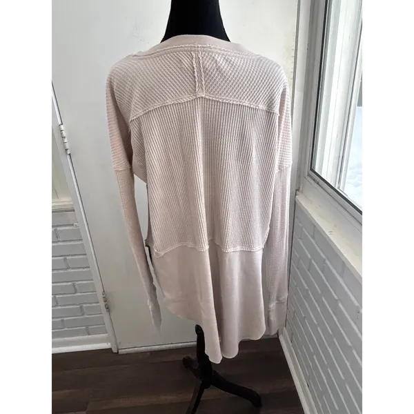 We The Free Monterey Thermal Henley Top Medium‎ boho layered cabincore travel - Image 6