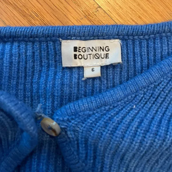 Beginning Boutique Cropped Sweater - Image 4