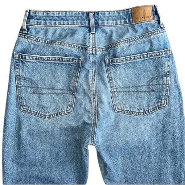 American Eagle Highest Rise 90s Flare Distressed‎ Size 6 SHORT - Image 7