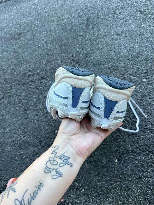 Nike Air Max Torch 4 Women’s Running Shoes White Blue Size 9 - Image 9