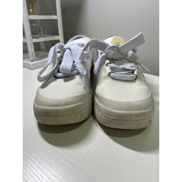 Adidas‎ Courtic Women 7.5 Sneakers White Grey Yellow Low Top HP9460 Shoes - Image 2