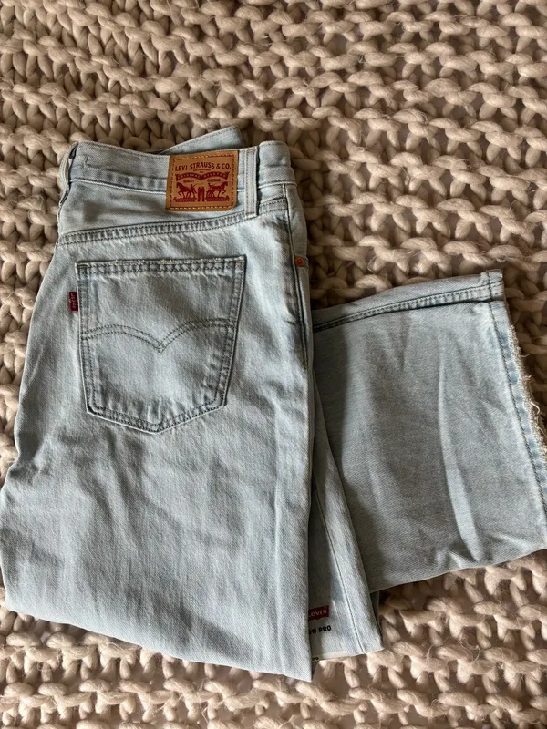 Levi’s Jeans - Image 2