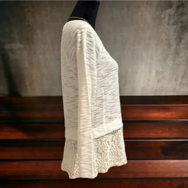 Cloth & Portrait White Knit Long Sleeve Top Floral‎ Lace Hem Tunic Small - Image 5
