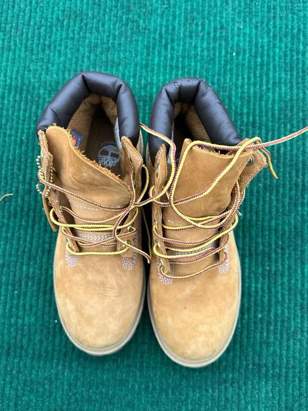 Timberland 6 Inch Premium Waterproof Boot 'Wheat' Nubuck Size 4 Women’s Size 5.5 - Image 4