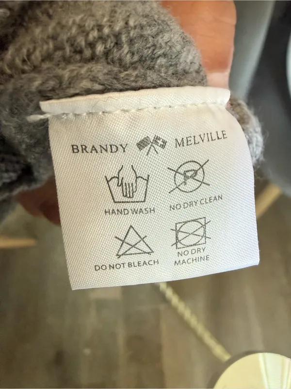 Brandy Melville Light Gray Knit Hooded Sweater - Image 6