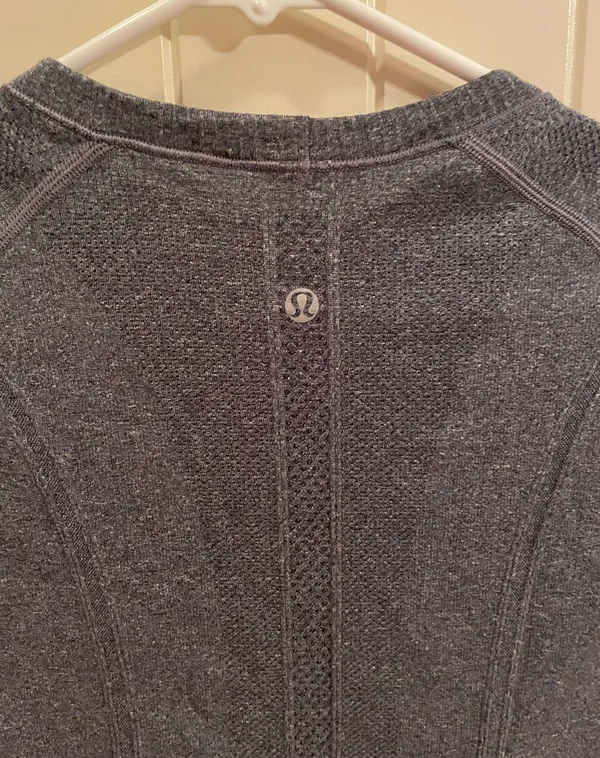 Lululemon Swiftly Tech - Image 2