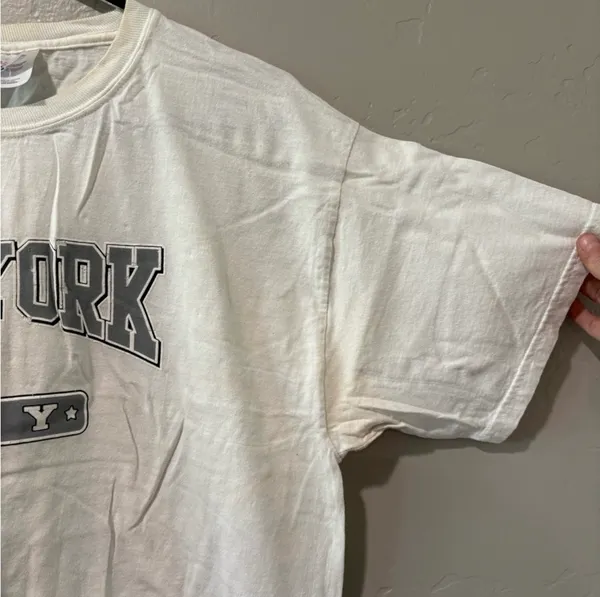 Hanes White New York City Graphic Tee - Image 3