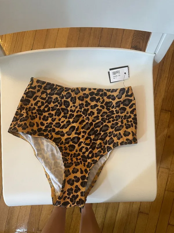 Zimmermann women's leopard print bikini set - Image 2