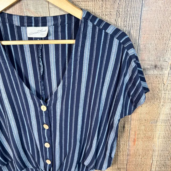 Universal Threads Navy Blue Striped Rayon Tie Front Button Top Size Medium M - Image 2