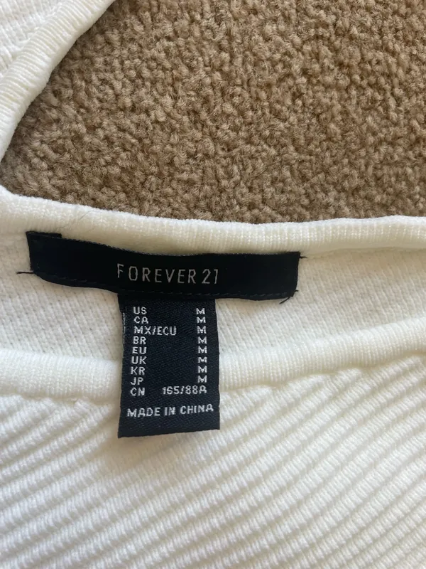 White forever 21 tank top  - Image 2