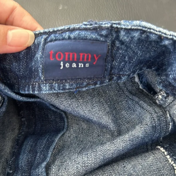 Tommy Hilfiger denim cargo skirt - Image 5