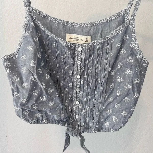ABERCROMBIE & FITCH Denim Blue Spaghetti Strap Crop Top Medium NWT - Image 3