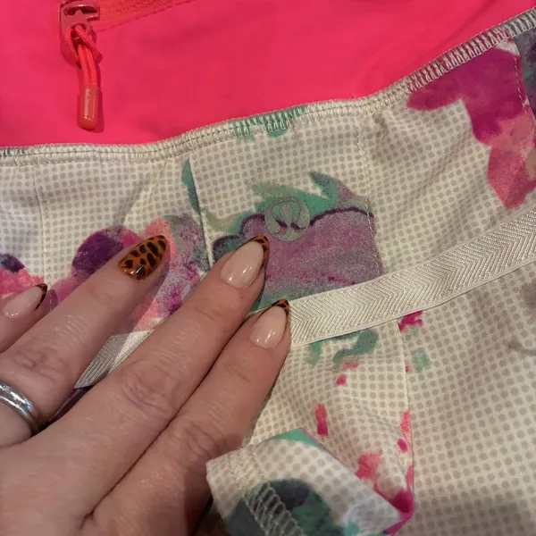 Lululemon Run: PACE SETTER SKIRT Lined Tennis Golf Shorts Blurred Blossom 6 - Image 10