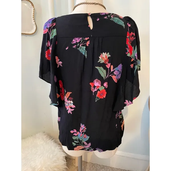 Anthropologie Maeve Prato Flutter Sleeve Black Floral Tunic - Image 4