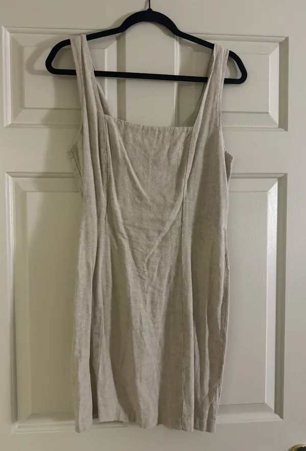 Old Navy Linen Blend Mini Dress - Image 3