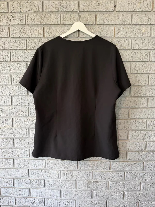 Figs Catarina One Pocket Scrub Top Black Size XL - Image 4