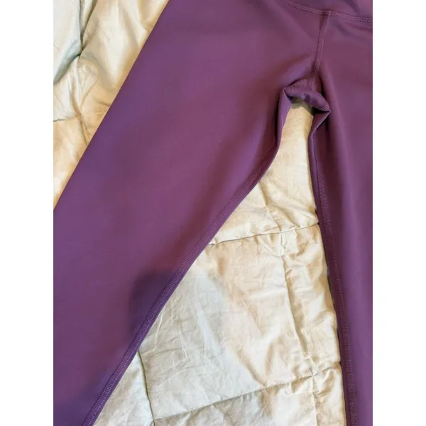 ALO Yoga Airbrush 7/8 Leggings Size S - Image 6