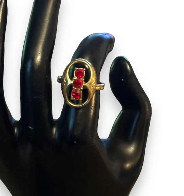 Vintage Sarah Coventry Fire Fly Red Stones Ring - Image 2