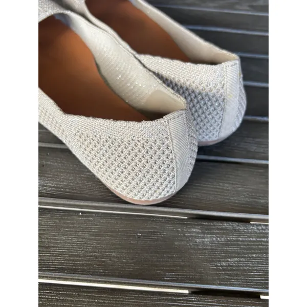 Lucky Brand Dymon Ballet‎ Flats Size 9.5M Beige Knit Metallic Slip On Shoes - Image 4