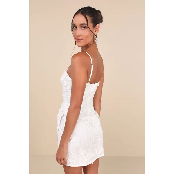 NWT Lulus Immense Elegance White Floral Embroidered Bustier Mini Dress Party M - Image 3