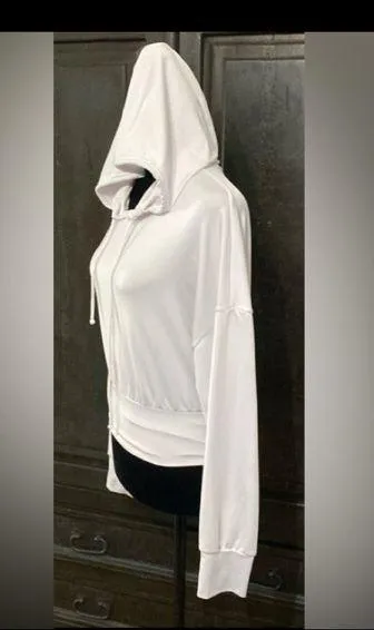 Shein white longsleeves Hoodie top with bag -Size Medium. Excellent condition, gently warn. Measurements approximately 18” from armpit to armpit x 19” long. Non-smoking home. priced to sell at as is condition. Don’t like my price, make reasonable offer! And thank you for checking my closet. - Image 4