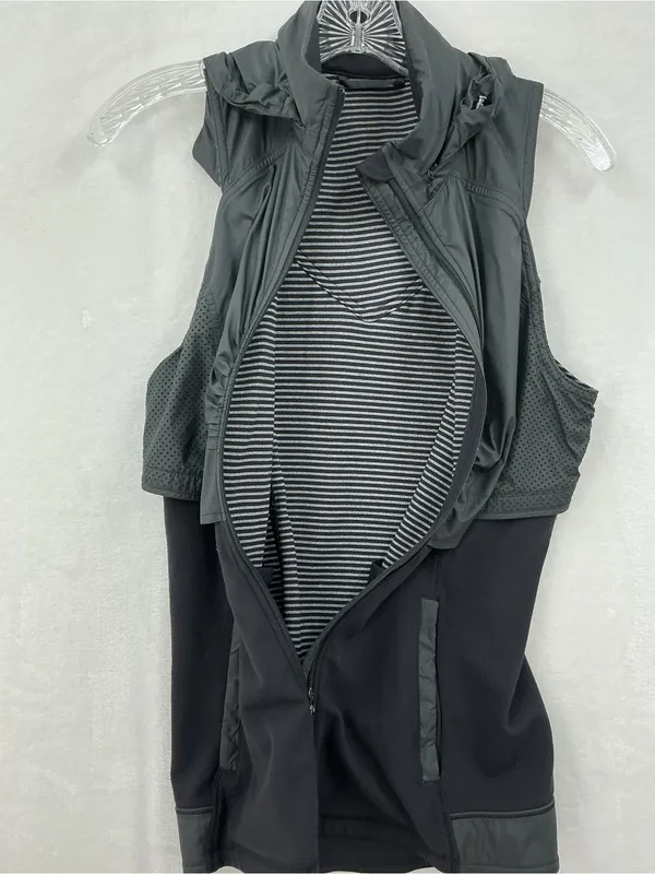 lululemon athletica Black Layered Lightweight Vest 1094 - Image 8