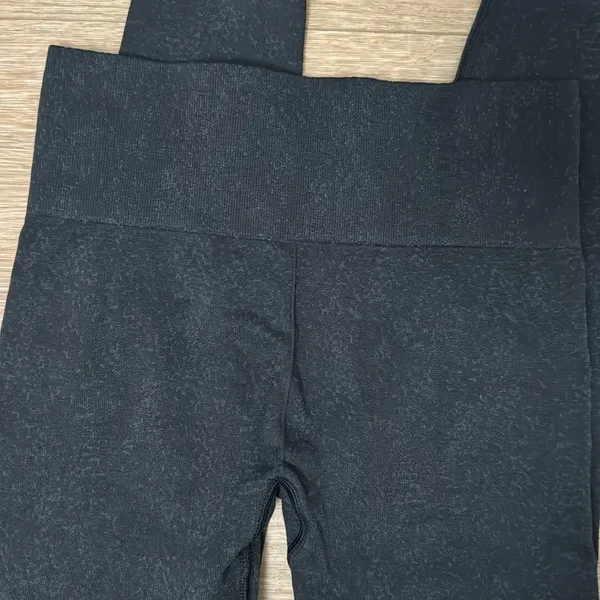 Gym shark leggings - Image 3