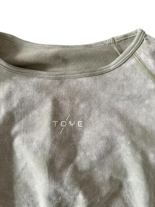 TOYE Seamless Short Sleeve Workout Top Size XS - Image 4