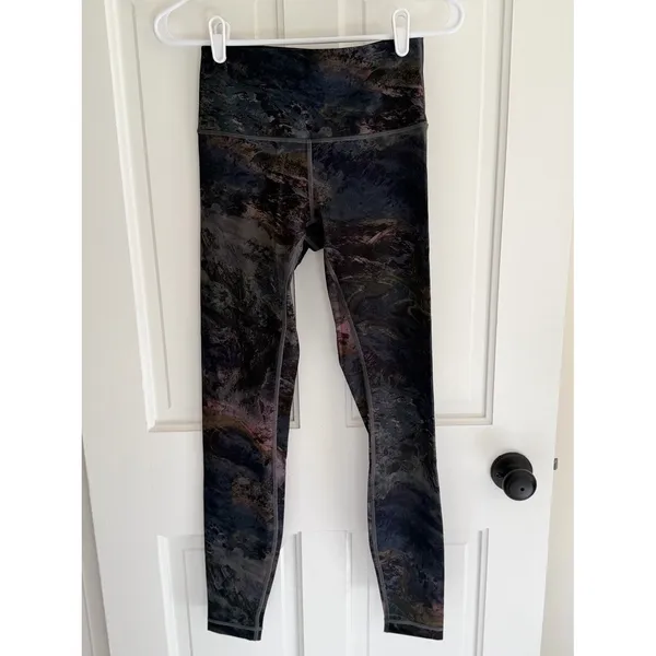 Lululemon‎ Wunder Under Hi-Rise Tight *Full-On Luxtreme 28" Size 4 - Image 2