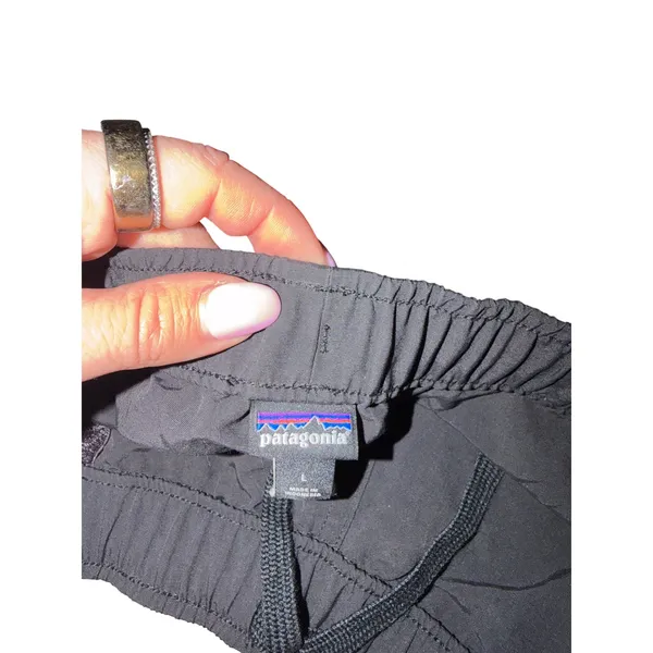 Patagonia Womens Barely Baggies Shorts 2.5 Inseam Black Large NWT - Image 4