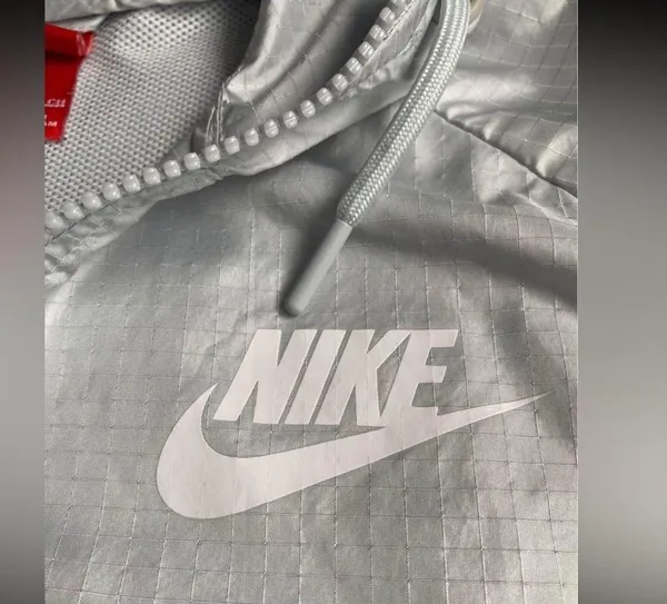 Small/medium windbreaker jacket, Nike jacket - Image 3
