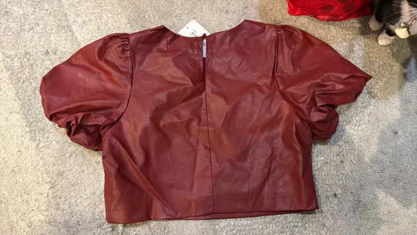 NWT Pants Store Brick Red Faux Leather Puff Sleeve Crop - Image 2